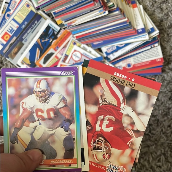 Vintage Sports Cards Collection - Picture 5 of 5